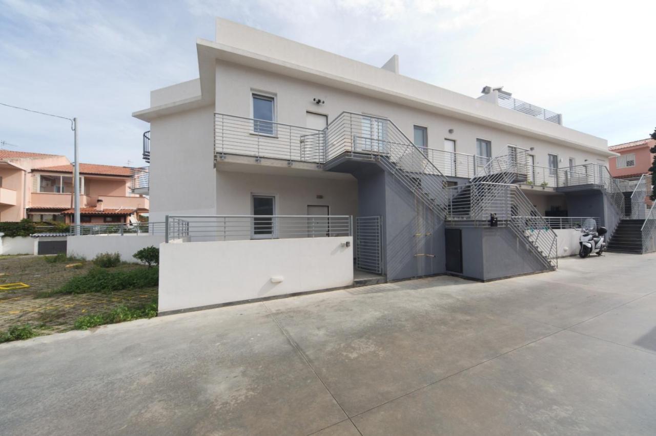 Slow Chic Apartment Ganzirri Мессина Экстерьер фото